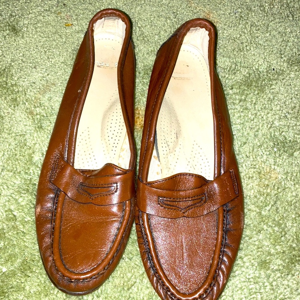 Brown SAS  comfortable loafers